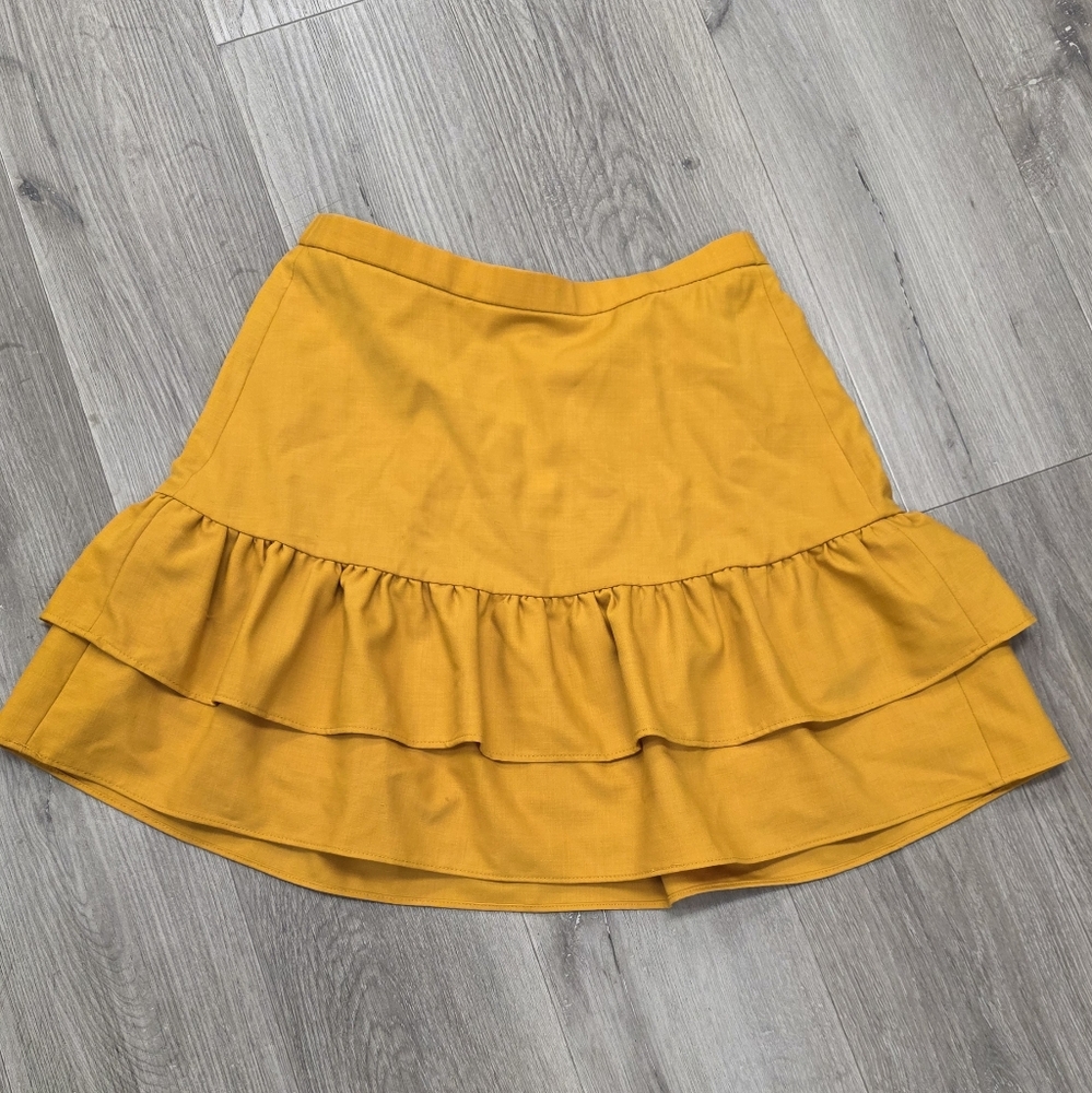 J. CREW MUSTARD YELLOW SKIRT SIZE 6